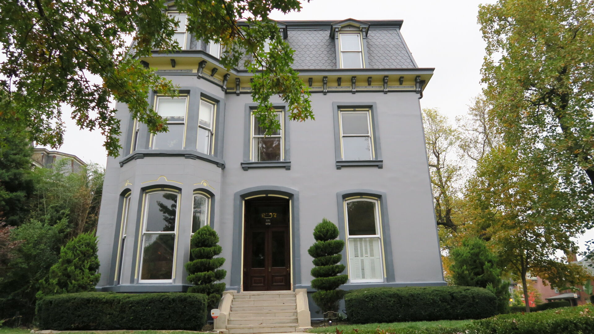 Lafayette Square photo by B. Bastian